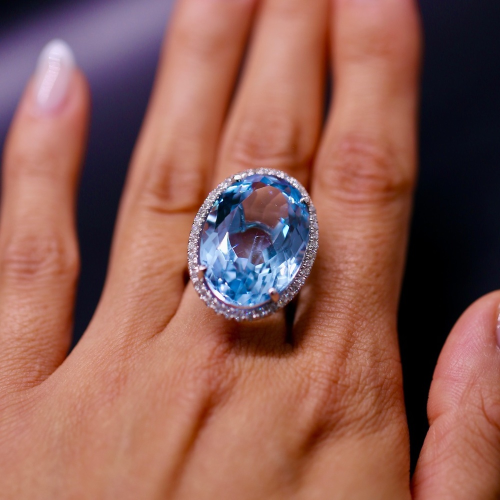 35.20 Carat Oval Aqua Marine Diamond Ring